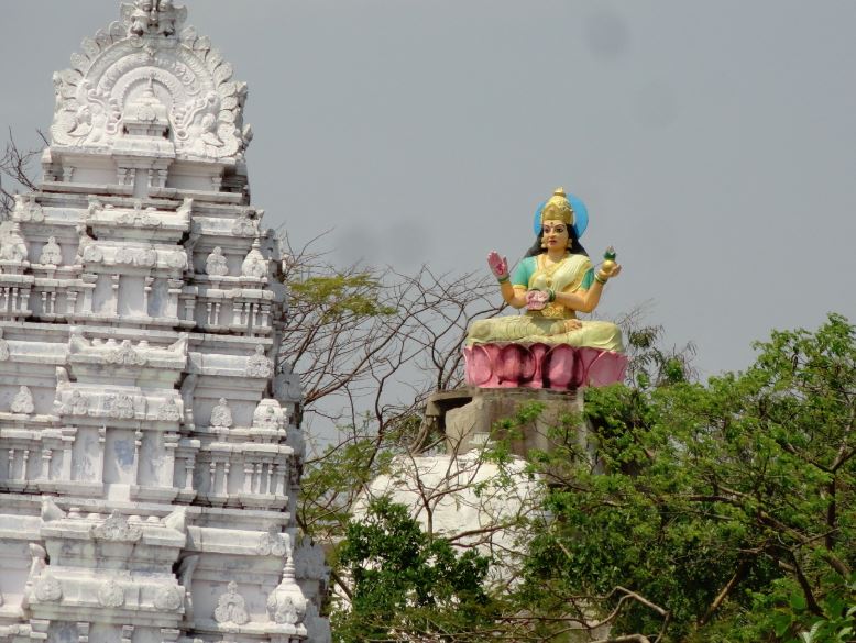 Sri Gnana Saraswathi Devi (Basara Temple)