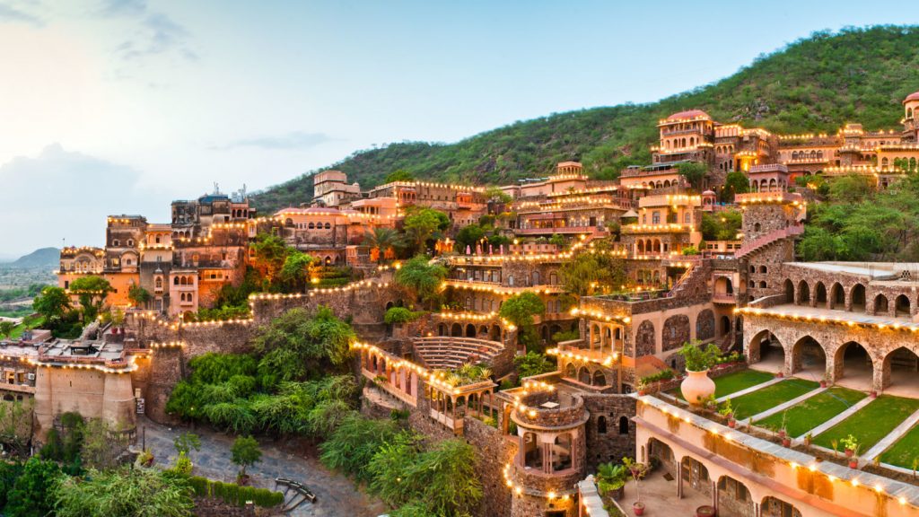 Neemrana Fort-Palace