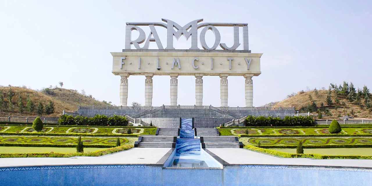 ramoji film city tour included in hotel package