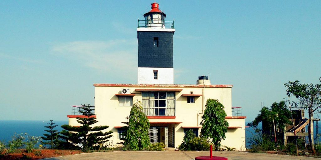 Dolphin’s Nose light house