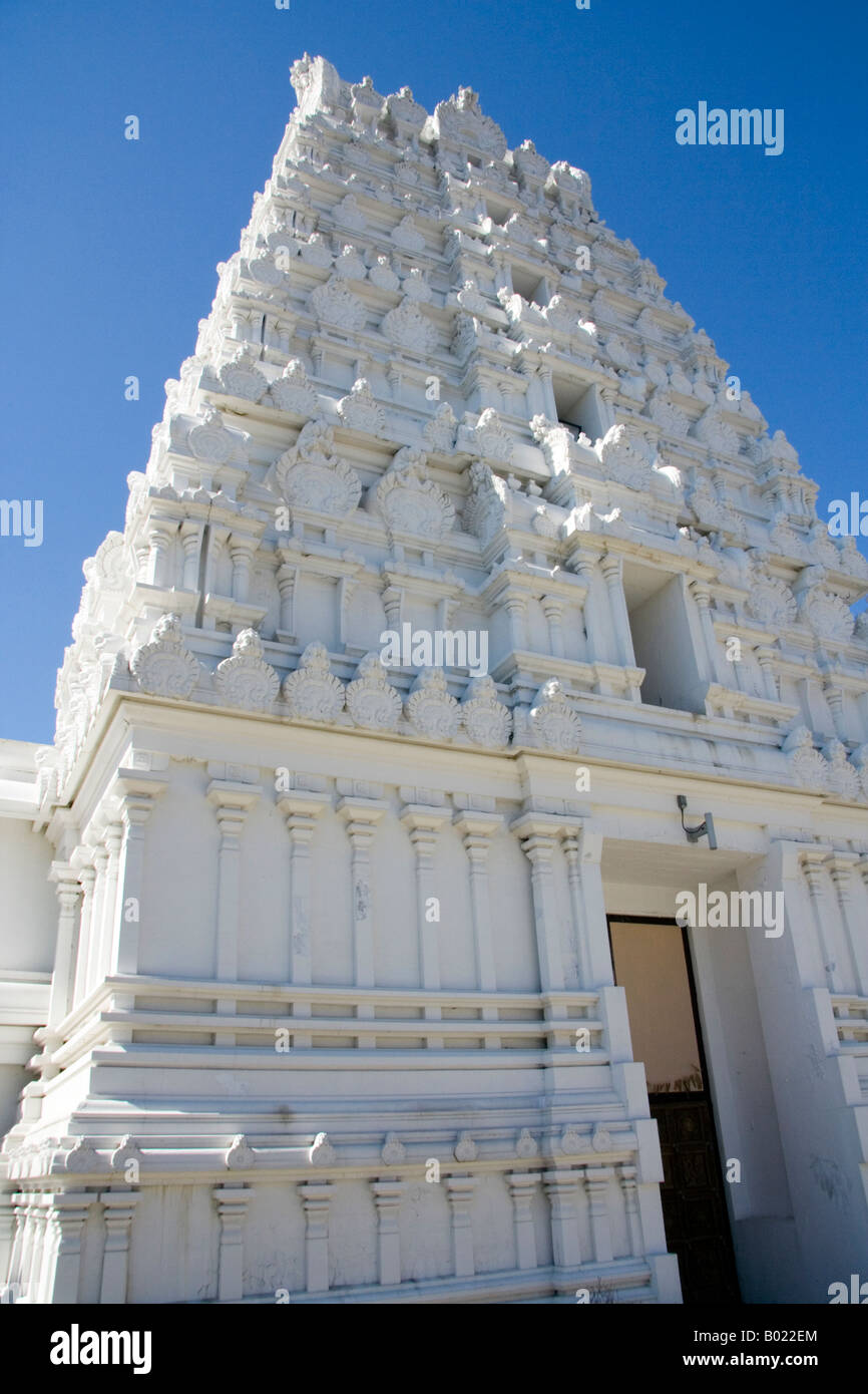 The Hindu Temple Of Greater Chicago Rama Temple B022EM 
